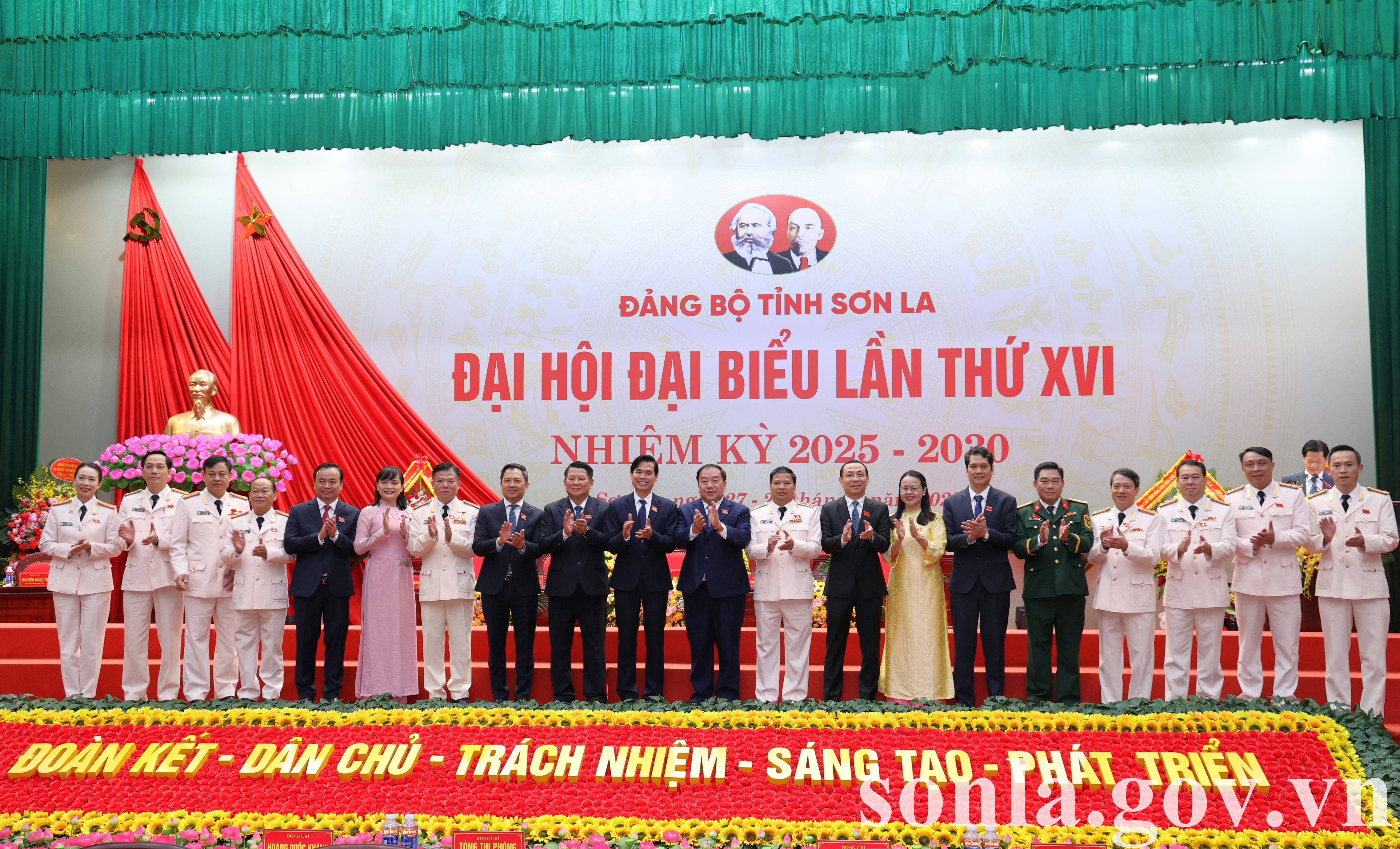 anh tin bai